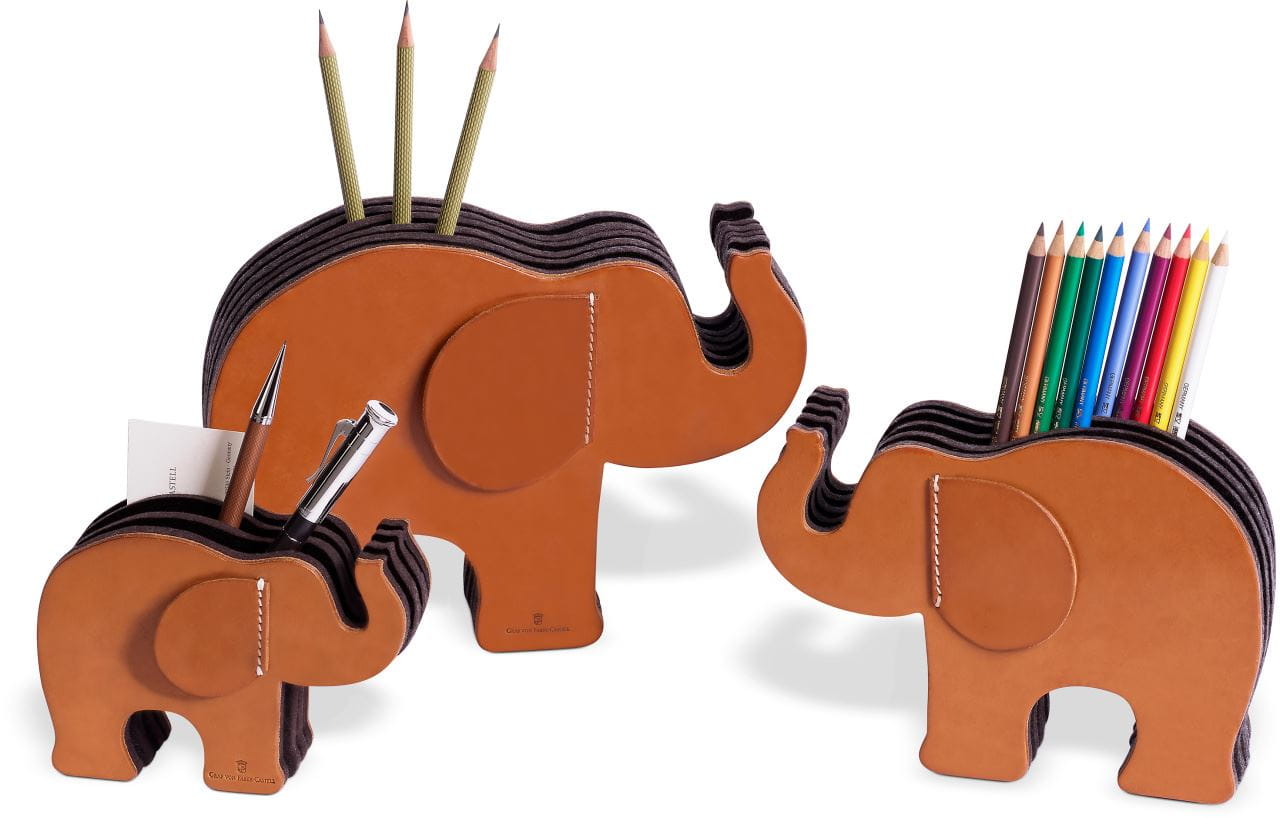 Graf-von-Faber-Castell - Pen holder Elephant Large, natural